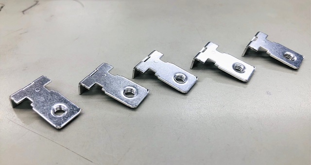 錫メッキ（スズメッキ）加工事例　電気部品