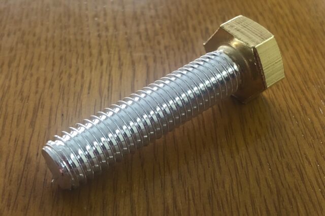 部分メッキ加工　ネジ部は銀メッキ加工・ボルト頭は金メッキ加工