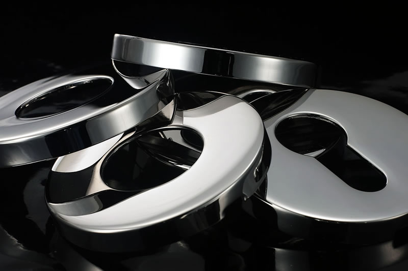 アルミ素材の硬質クロムメッキ加工もお任せください